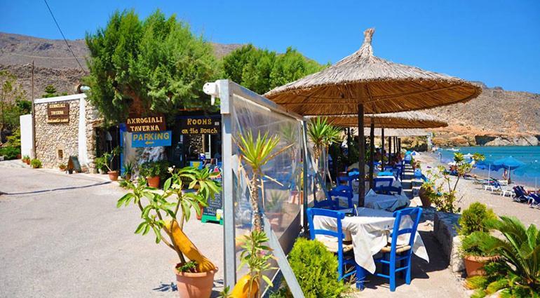 Beachfront Apartment Kato Káto Zákros Dış mekan fotoğraf