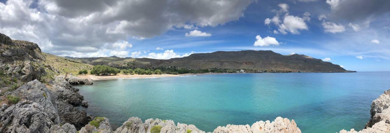 Beachfront Apartment Kato Káto Zákros Dış mekan fotoğraf